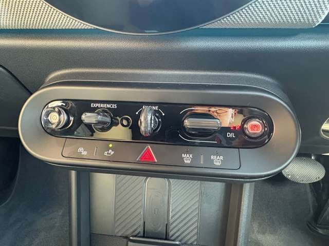 BMW MINI COOPER 5DOOR 2025 Image 31