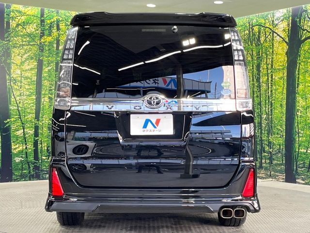 TOYOTA VOXY 2016 Image 31