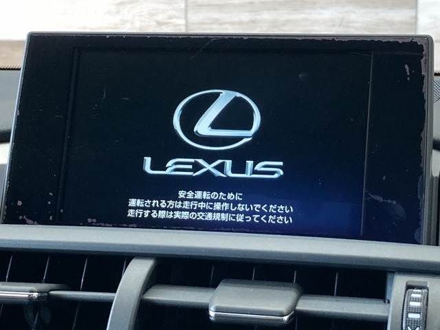 TOYOTA LEXUS NX300H 2015 Image 31