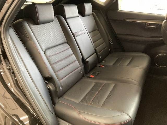 TOYOTA LEXUS NX300H 2015 Image 31