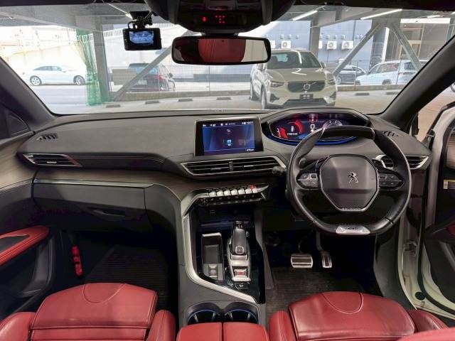 PEUGEOT 5008 2022 Image 31