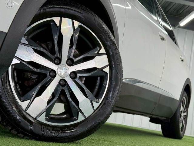 PEUGEOT 5008 2022 Image 31