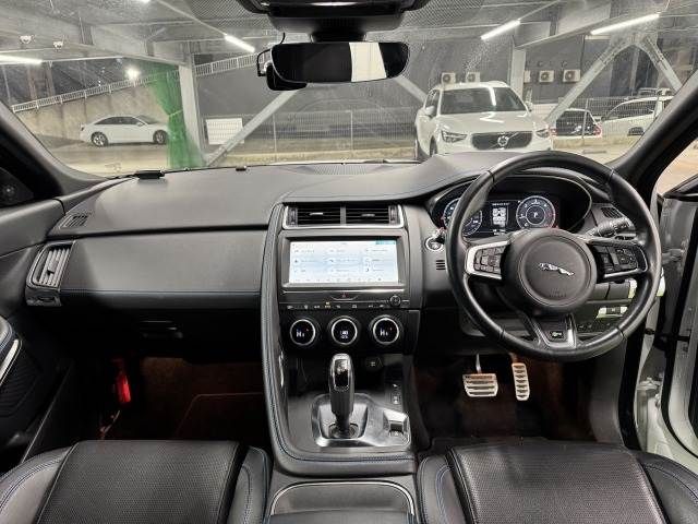 JAGUAR E-PACE 2019 Image 31