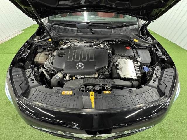 MERCEDES BENZ GLA CL 2021 Image 31