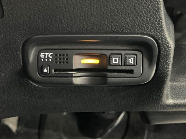 HONDA VEZEL HYBRID 2018 Image 31