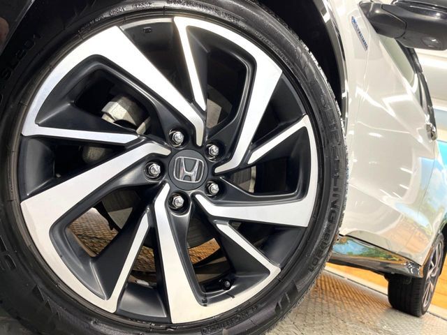 HONDA VEZEL HYBRID 2018 Image 31