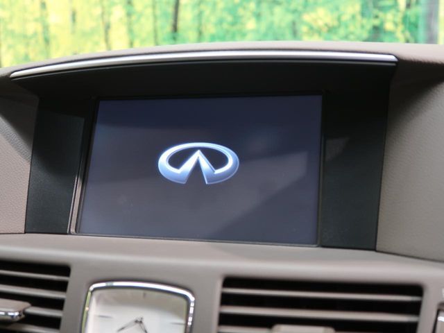 NISSAN FUGA 2017 Image 31