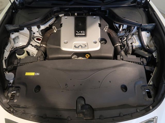 NISSAN FUGA 2017 Image 31