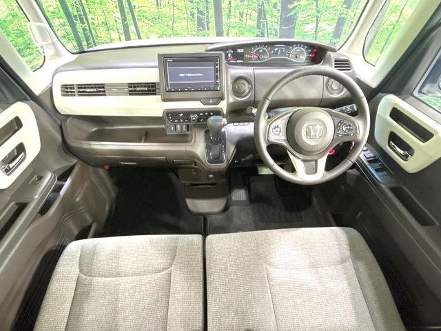 HONDA N BOX 2021 Image 31