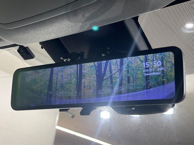 TOYOTA PRIUS 2016 Image 31