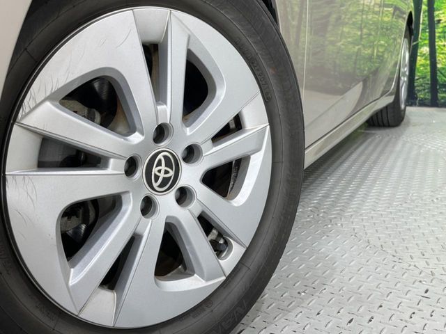 TOYOTA PRIUS 2016 Image 31