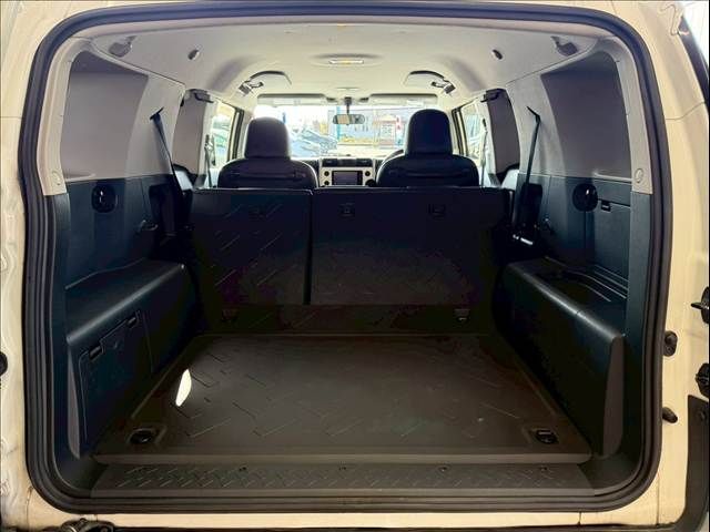 TOYOTA FJ CRUISER 4WD 2015 Image 31