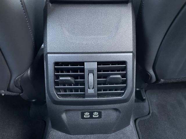 BMW 1SERIES 2025 Image 31