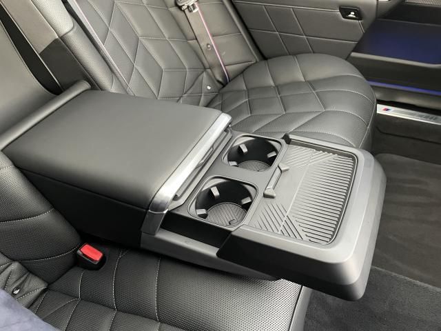 BMW 7SERIES 2023 Image 31