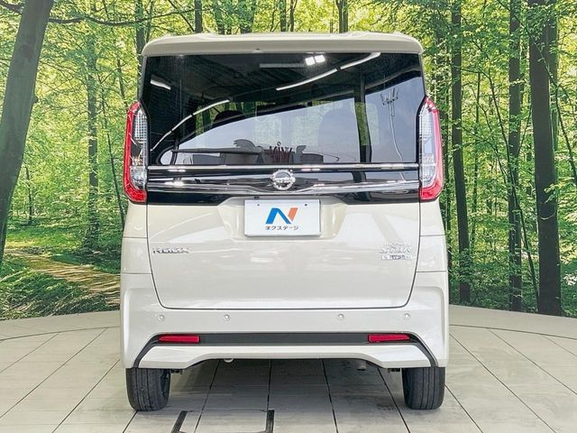 NISSAN ROOX 2023 Image 31