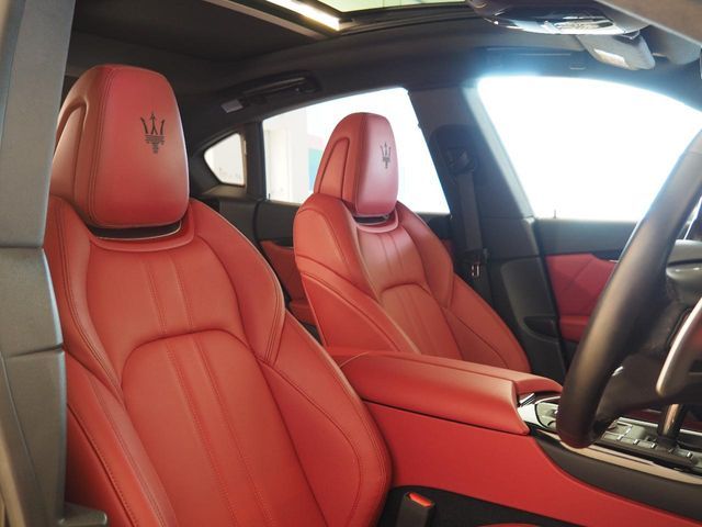 MASERATI LEVANTE 2024 Image 31