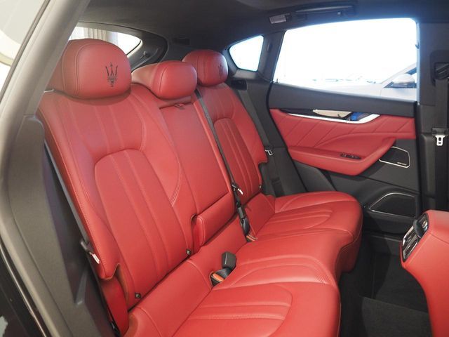 MASERATI LEVANTE 2024 Image 31