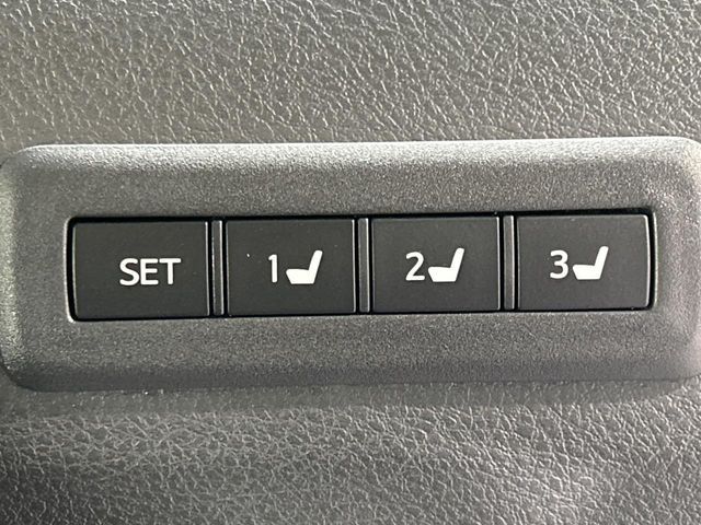 TOYOTA ALPHARD 4WD 2012 Image 31