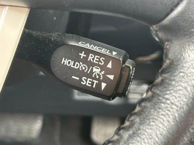 TOYOTA PRIUS 2015 Image 31