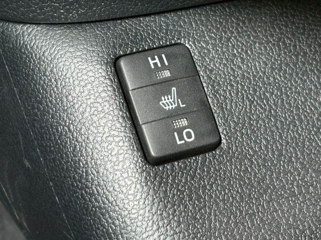 TOYOTA PRIUS 2015 Image 31