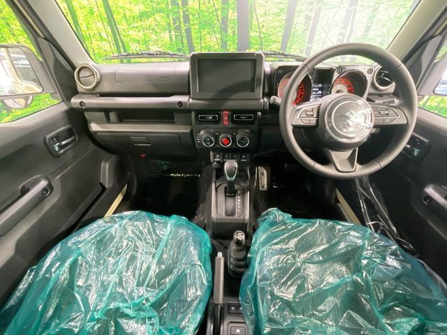 SUZUKI JIMNY NOMADE 2025 Image 31