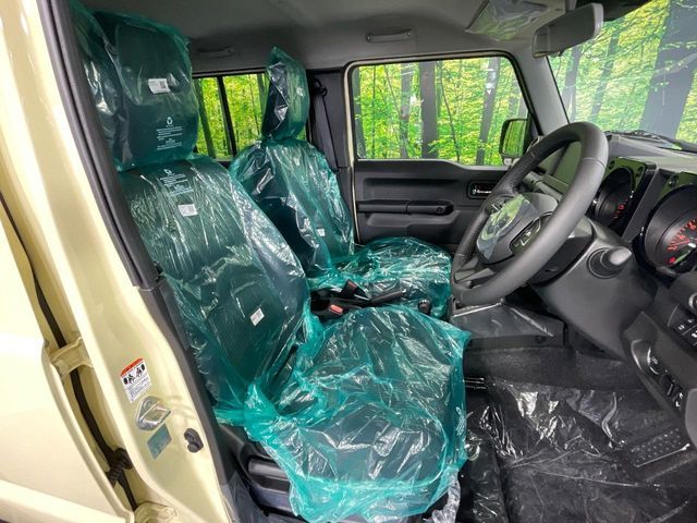 SUZUKI JIMNY NOMADE 2025 Image 31