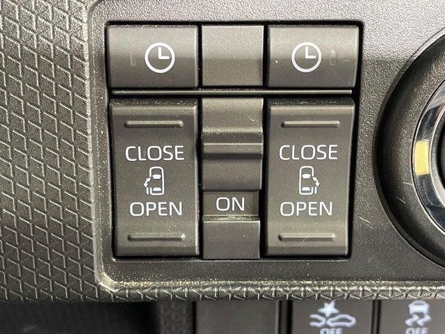 DAIHATSU TANTO FAN CROSS 2023 Image 31