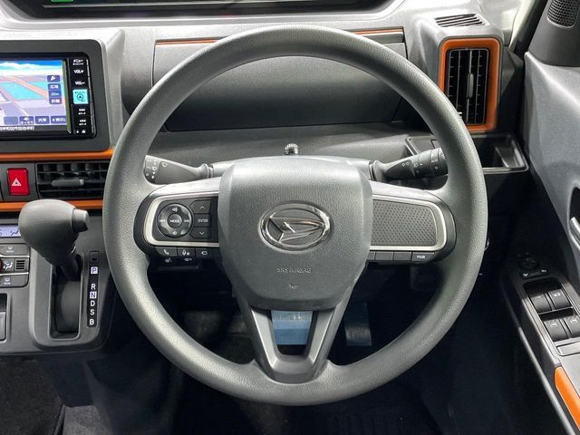 DAIHATSU TANTO FAN CROSS 2023 Image 31