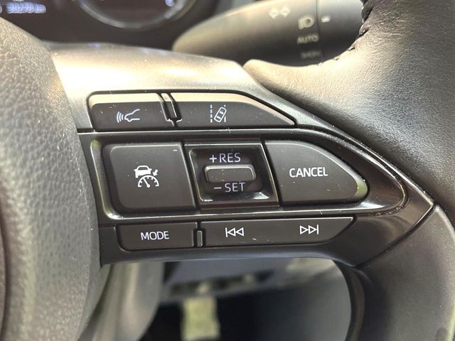 TOYOTA YARIS HYBRID 2022 Image 31