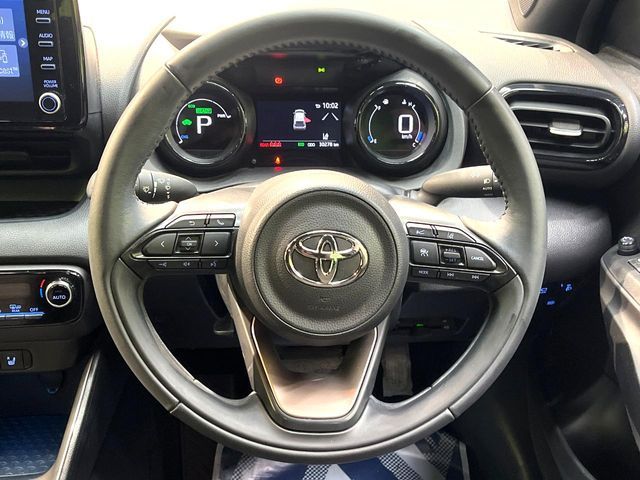 TOYOTA YARIS HYBRID 2022 Image 31