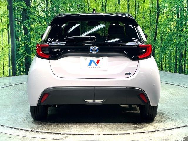 TOYOTA YARIS HYBRID 2022 Image 31