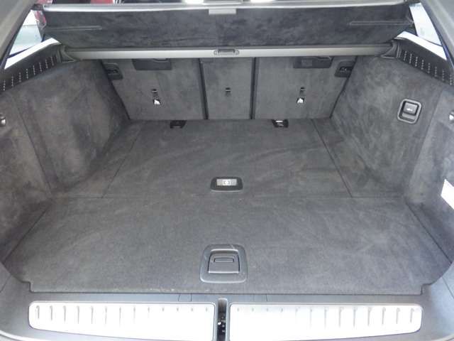 BMW 5SERIES TOURING 2017 Image 31