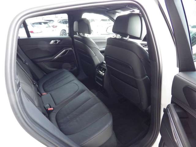 BMW X6 2021 Image 31