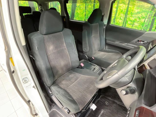 TOYOTA ALPHARD 2012 Image 31