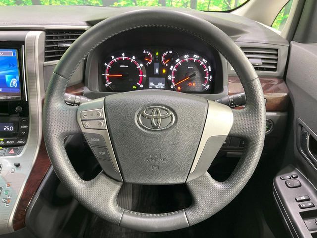 TOYOTA ALPHARD 2012 Image 31