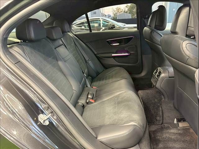 MERCEDES BENZ C CLAS 2022 Image 31