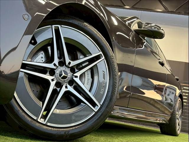 MERCEDES BENZ C CLAS 2022 Image 31