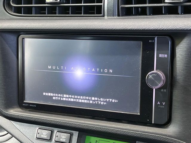 TOYOTA AQUA 2013 Image 31