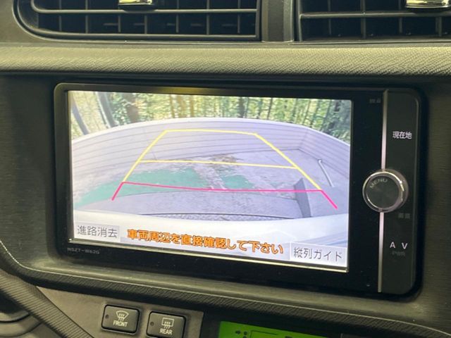 TOYOTA AQUA 2013 Image 31