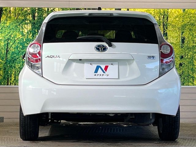 TOYOTA AQUA 2013 Image 31