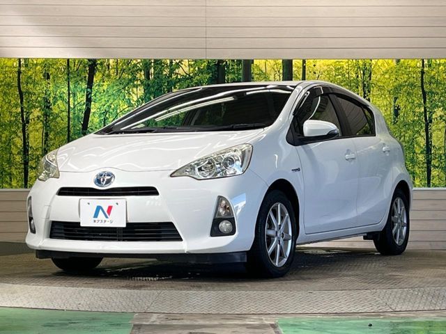 TOYOTA AQUA 2013 Image 31