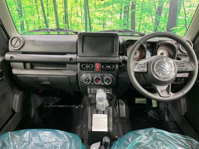 SUZUKI JIMNY NOMADE 2025 Image 31