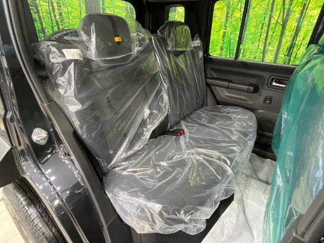 SUZUKI JIMNY NOMADE 2025 Image 31