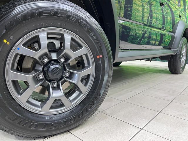 SUZUKI JIMNY NOMADE 2025 Image 31