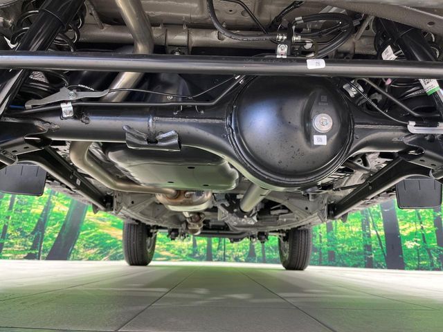 SUZUKI JIMNY NOMADE 2025 Image 31