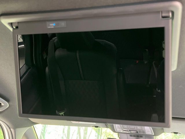 TOYOTA NOAH 2022 Image 31