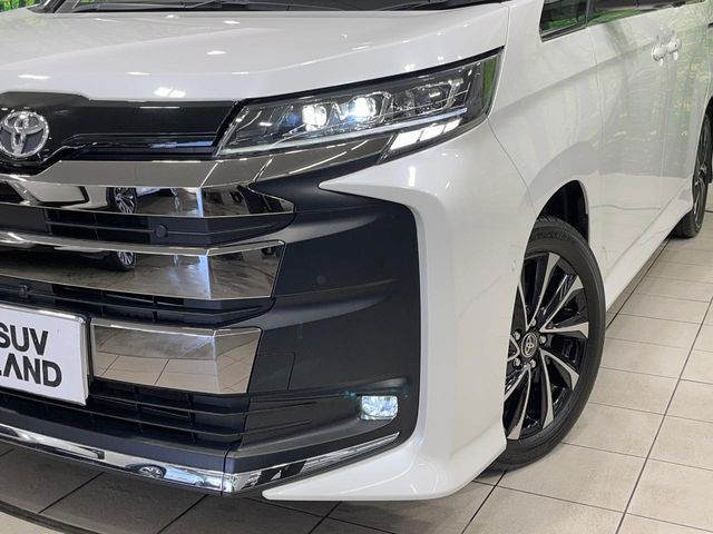 TOYOTA NOAH 2022 Image 31