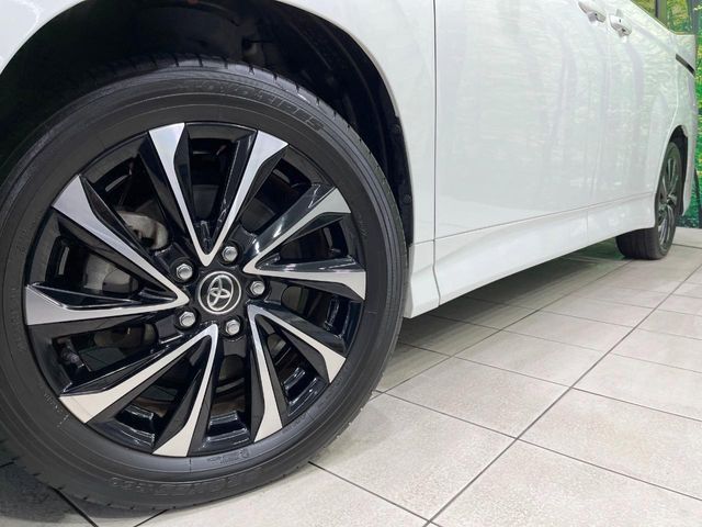 TOYOTA NOAH 2022 Image 31