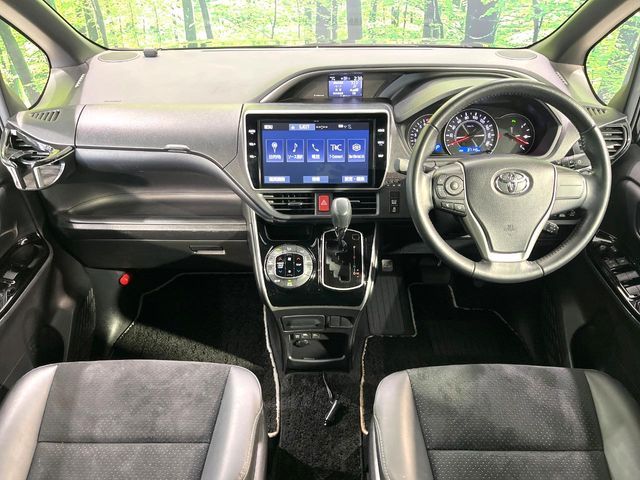 TOYOTA VOXY 2021 Image 31