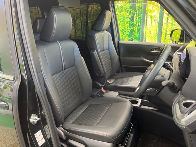 TOYOTA NOAH HYBRID 2023 Image 31